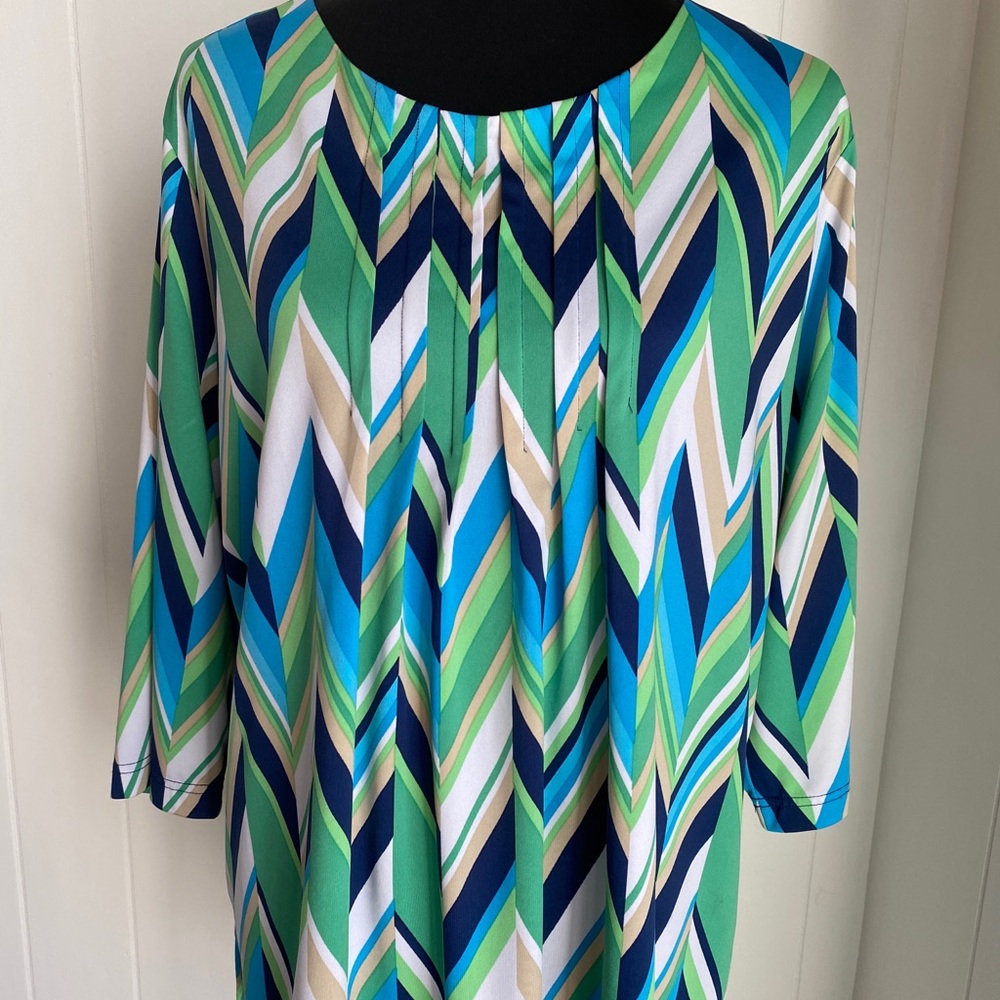 Southern Lady Women’s Long Sleeve Blouse Artsy | Size 1X | Pleated Neckline